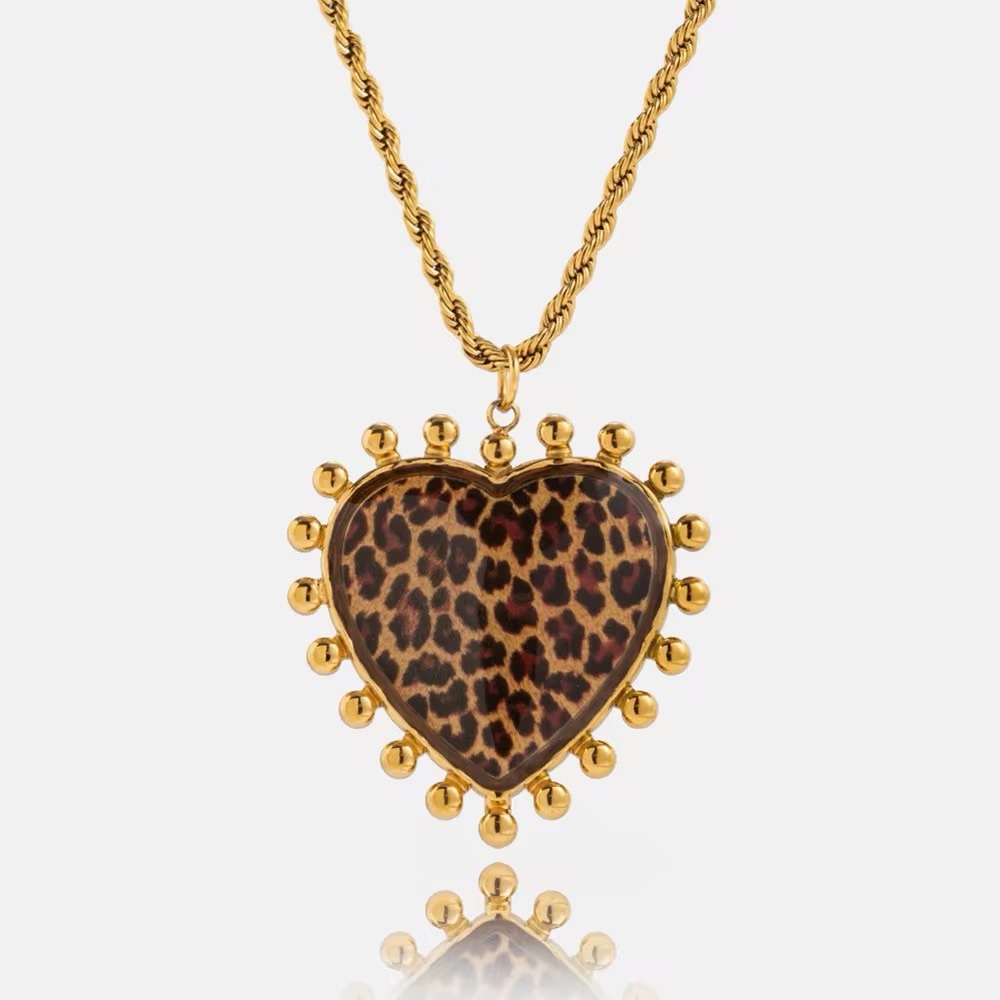 Gold Rope Chain Leopard Print Heart Pendant Necklace